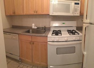 126 Bainbridge Street 1 Bed Apartment for Rent