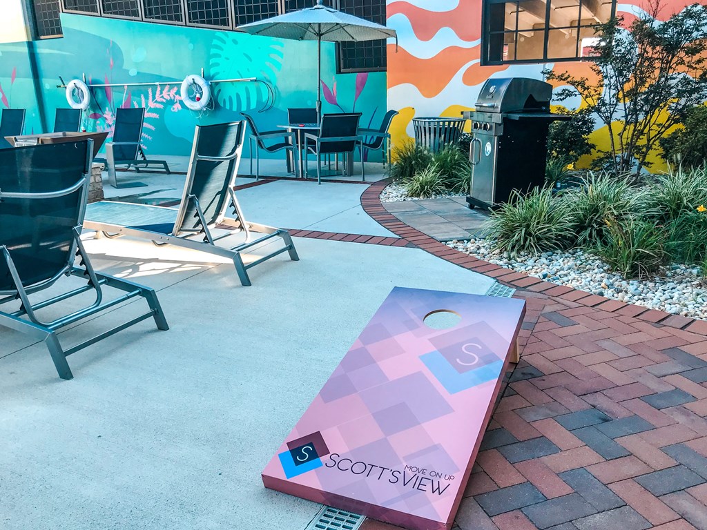 Poolside Grill Station at Scott's View, Richmond, VA 23230