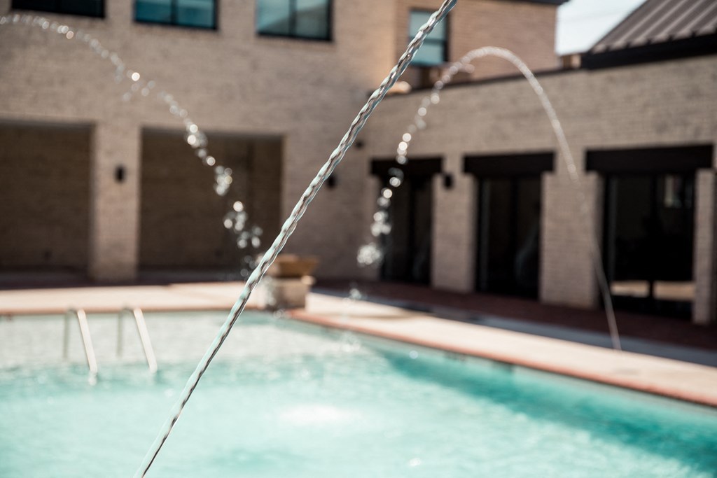 Crystal Clear Swimming Pool at Scott's View, Richmond, VA 23230