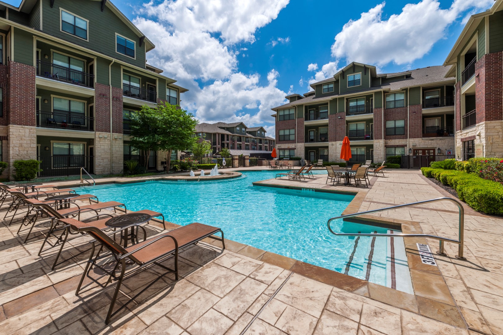 Legends Lakeline Apartments 9725 N Lake Creek Parkway Austin Tx Rentcafe