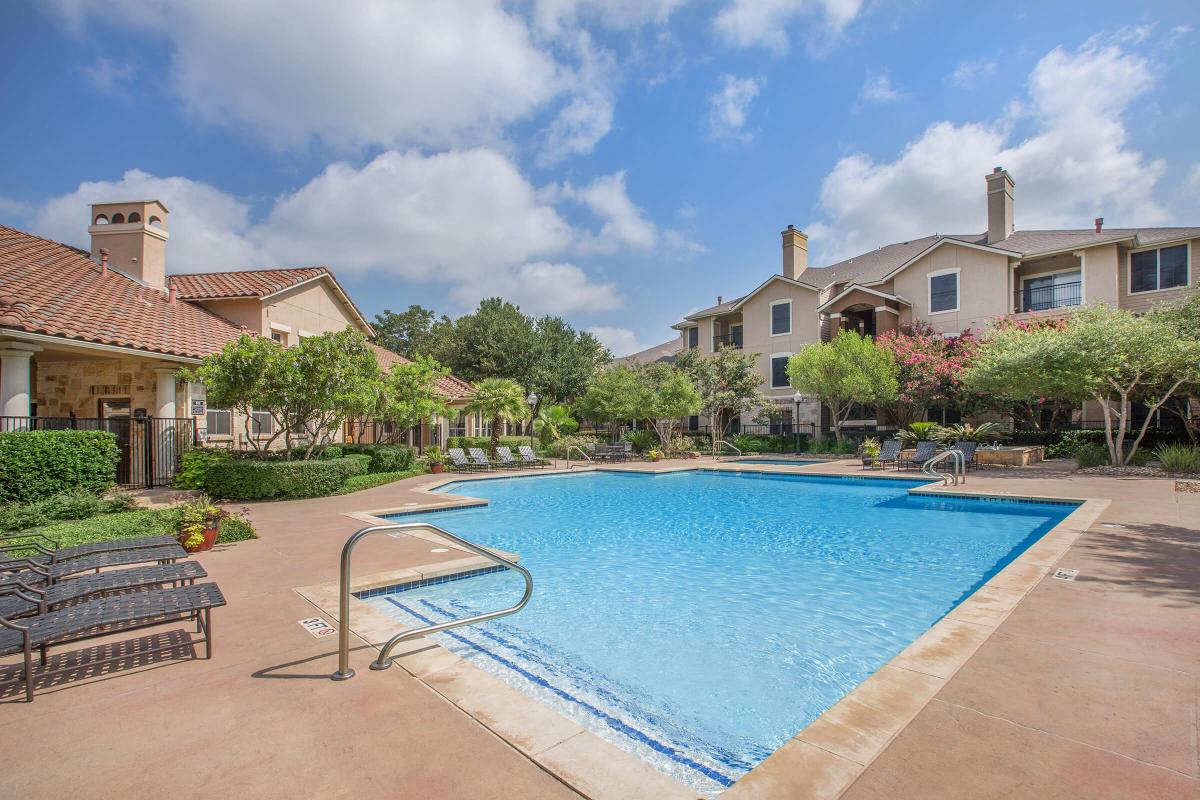 Lake Creek Austin Apartments Legends Lake Creek