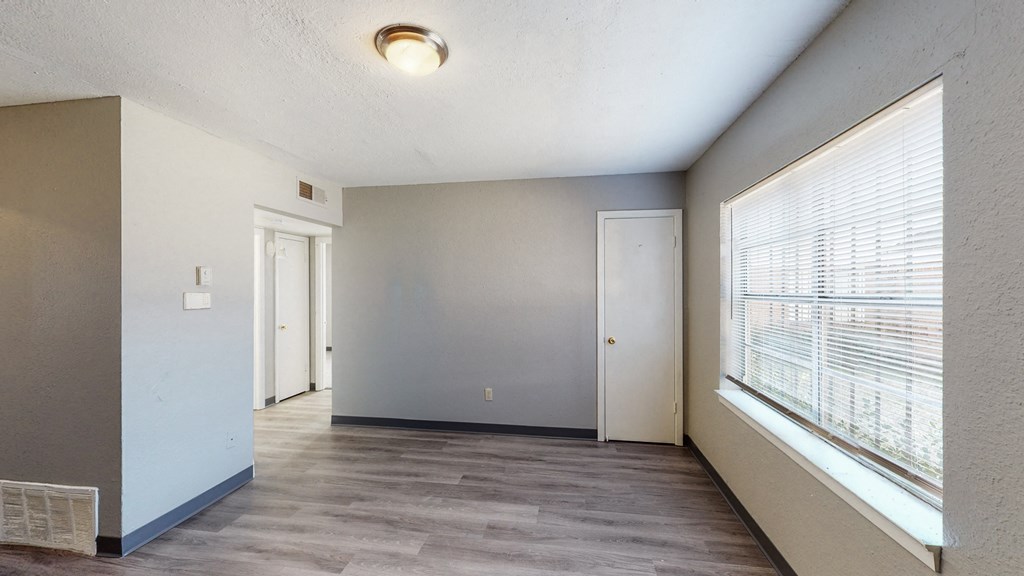 the preserve at ballantyne commons apartment living room with large window