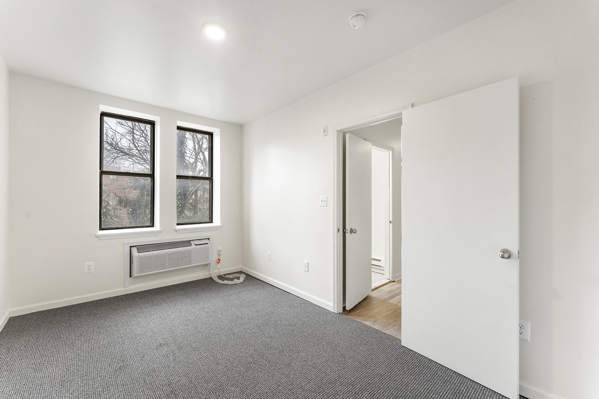 Bedroom (2)