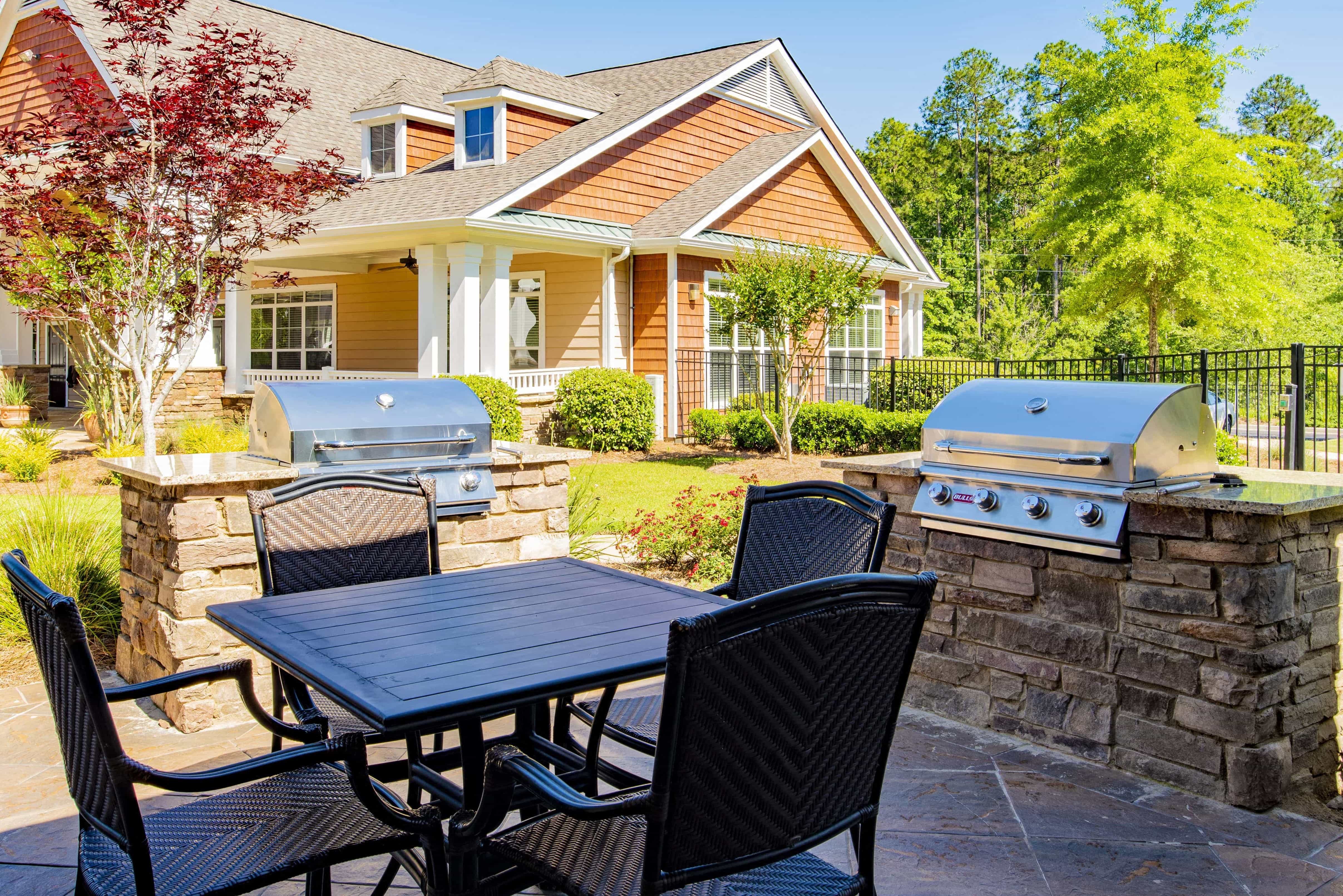 Built-in Gas Grills at Stone Ridge Apartment Homes, Mobile, AL, 36695