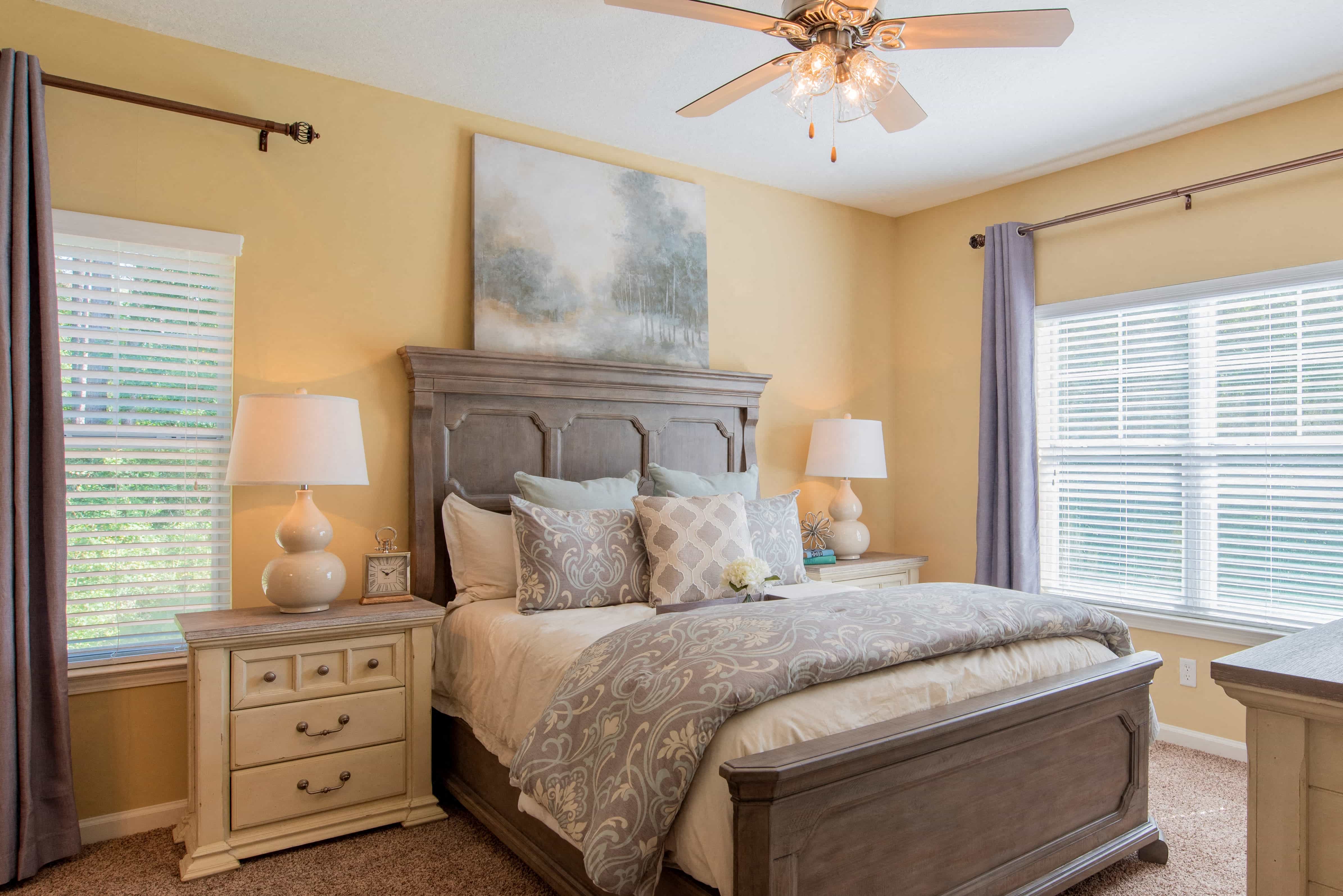 Birch Master Bedroom at Stone Ridge Apartment Homes, Mobile