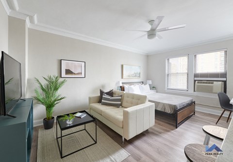 444 St James