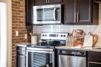 Fully Furnished Kitchen With Stainless Steel Appliances, at The Foundry, Indiana