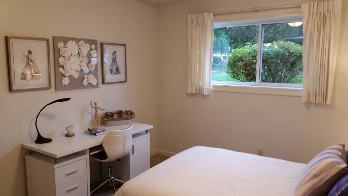 Scotsdale Lower Level Bedroom 1a at Scotsdale Apartments, Coralville, Iowa, 52241
