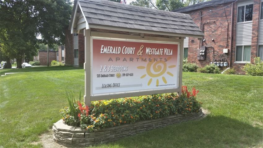 Emerald Court main sign at Emerald Court, Iowa City, IA, 52246 - Photo Gallery 1
