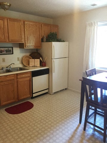 Eat-In Kitchen at Emerald Court, Iowa City, Iowa