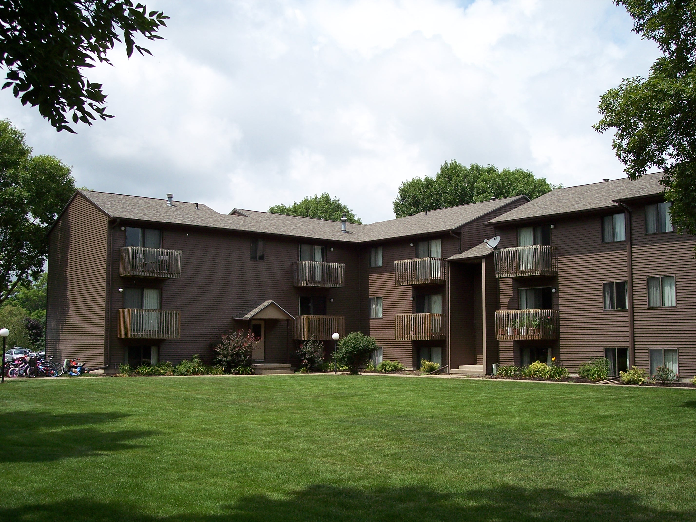 Apartments in Coralville Parkside Manor