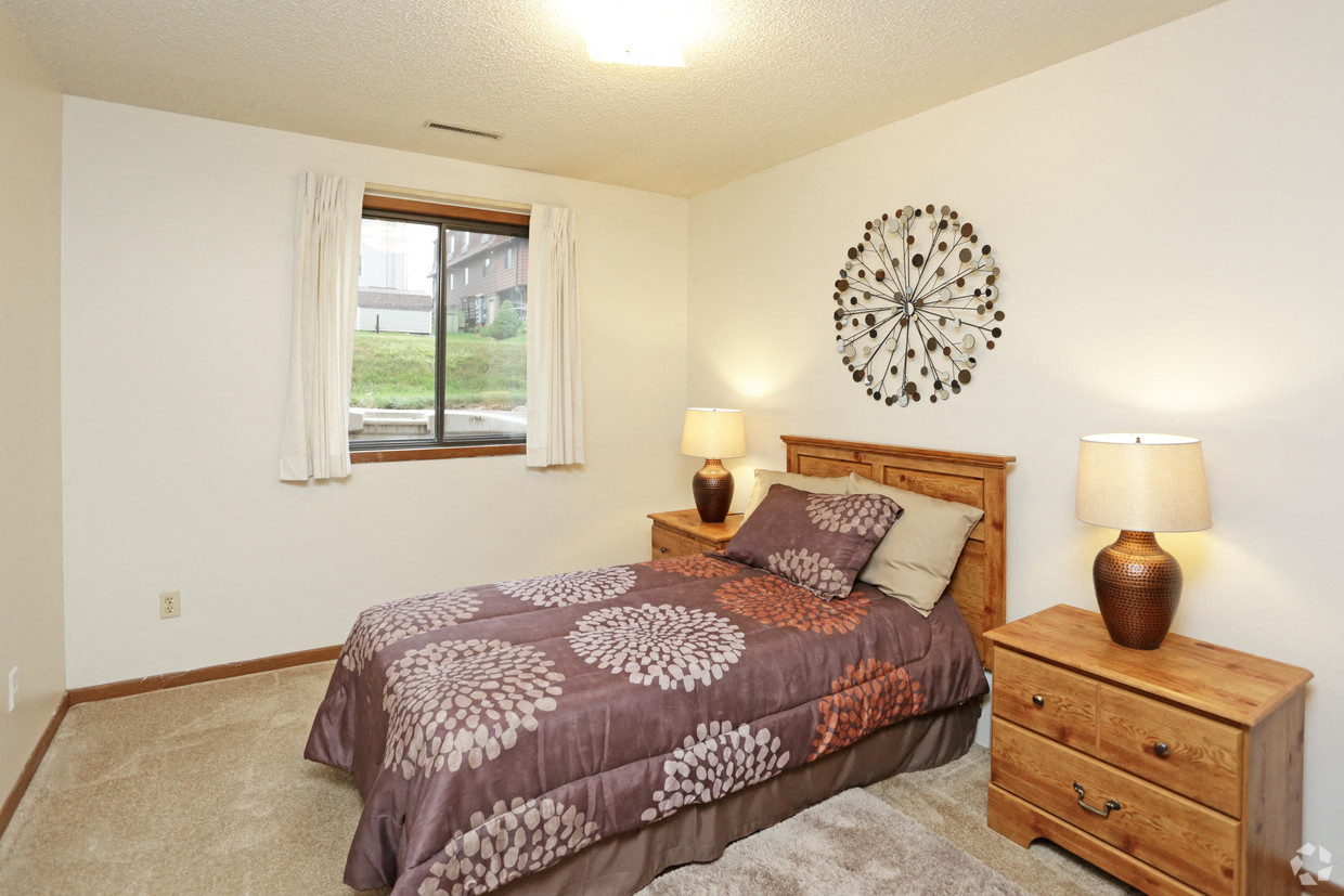 Well lit bedroom at Park Place Apartments, Coralville, IA 52241