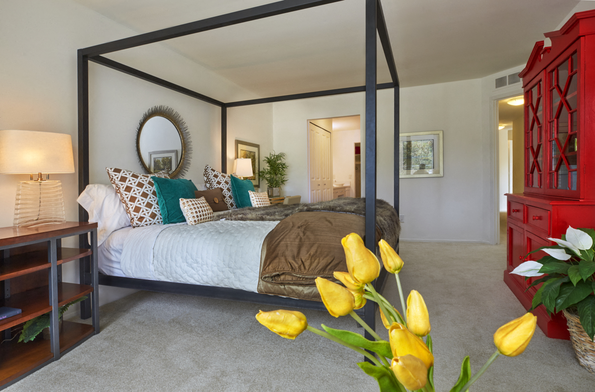 Aldingbrooke Apartments, 6350 Aldingbrooke Circle Road, West Bloomfield, MI RentCafe