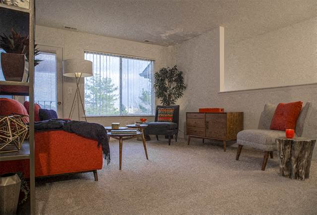 Lakeside Terrace Apartments