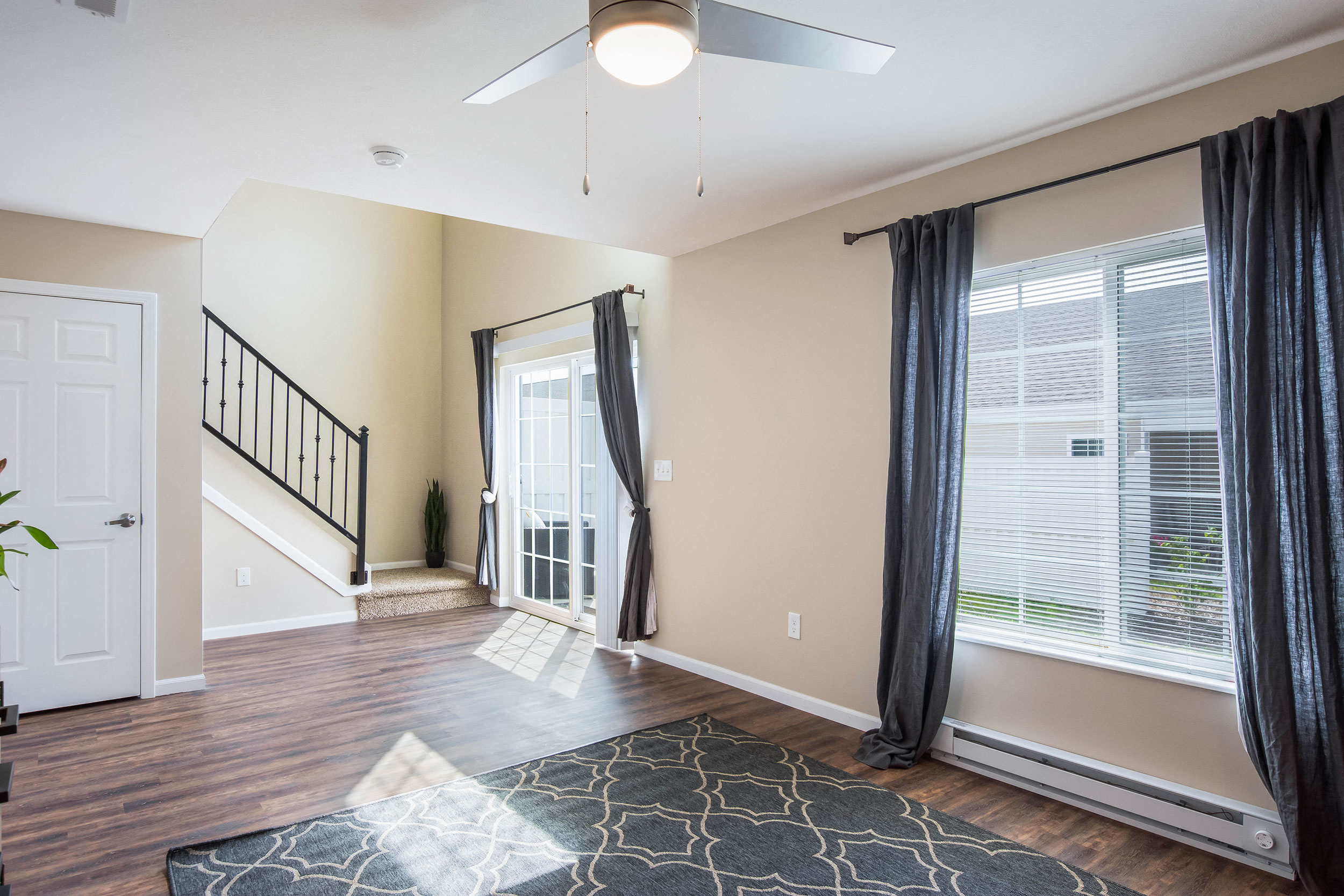 Grand Rapids MI Apartment Rentals Bayberry Chase Lower Level Stairs