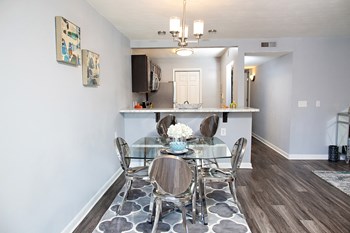 Dining Area - Photo Gallery 2