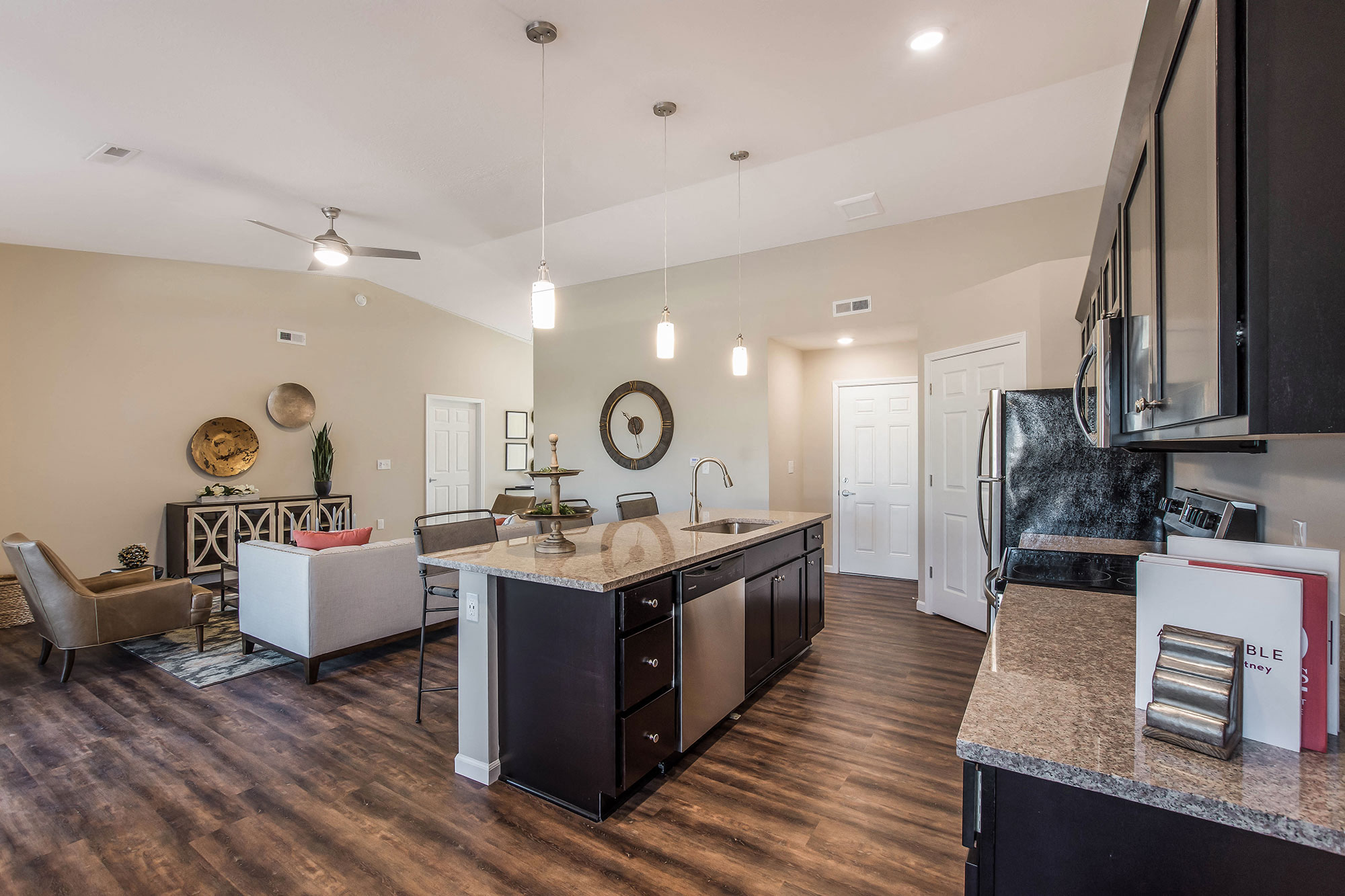 Haunted Mount Pleasant Center In Mt Pleasant Michigan In 2020 Mount Pleasant Pleasant Michigan