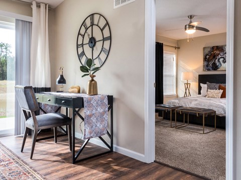 Reynoldsburg OH Apartment Rentals Redwood Blacklick Point Den