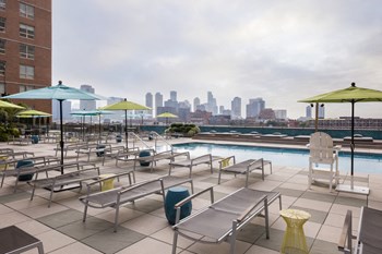 273 16th Street Studio-5 Beds Apartment for Rent - Photo Gallery 5