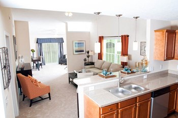 Whitestown IN Apartment Rentals Redwood The Woodlands Kitchen