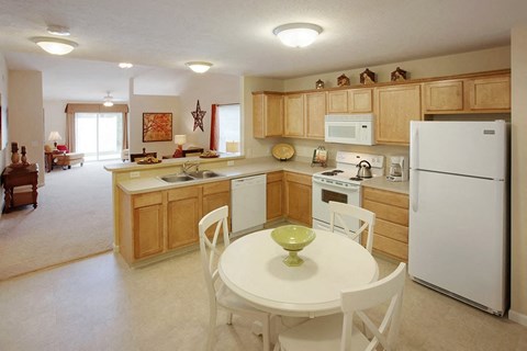 Danville IN Apartment Rentals Redwood White Lick Creek Kitchen