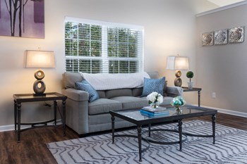 Avon OH Apartment Rentals Redwood Carmel At Stonebridge Living Room - Photo Gallery 2