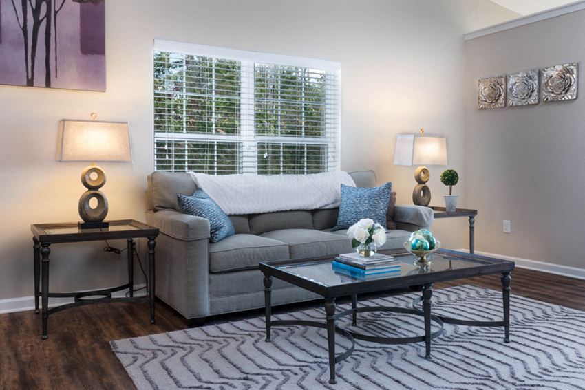 Avon OH Apartment Rentals Redwood Carmel At Stonebridge Living Room