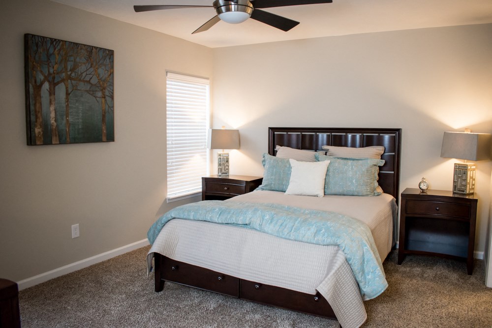 Avon OH Apartment Rentals Redwood Carmel At Stonebridge Master Bedroom