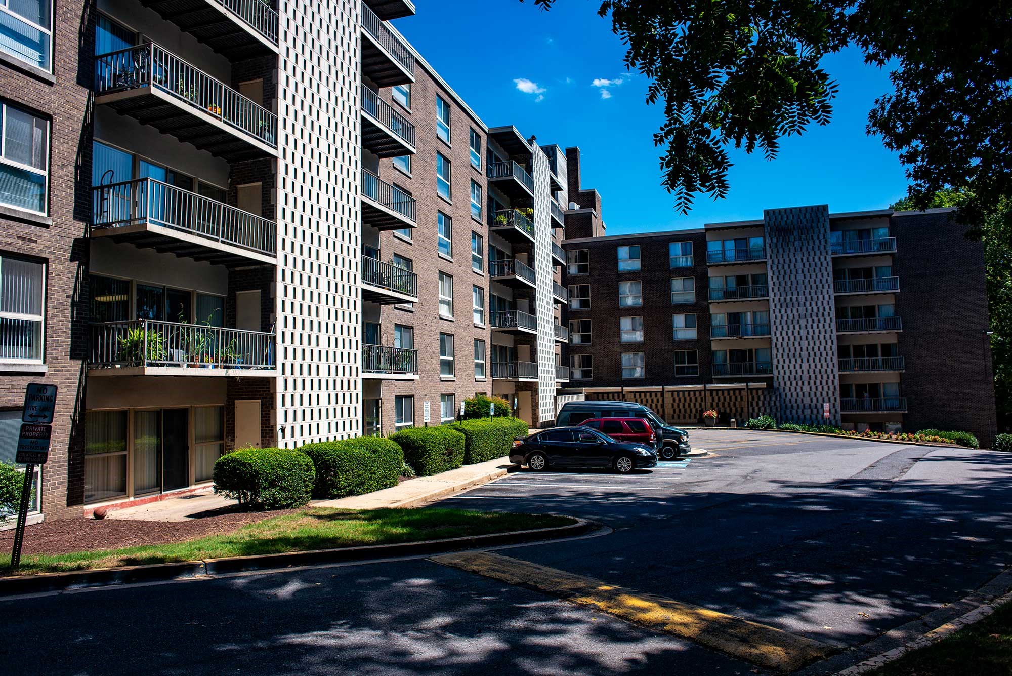 Silver Spring House Apartments, 555 Thayer Ave, Silver Spring, MD