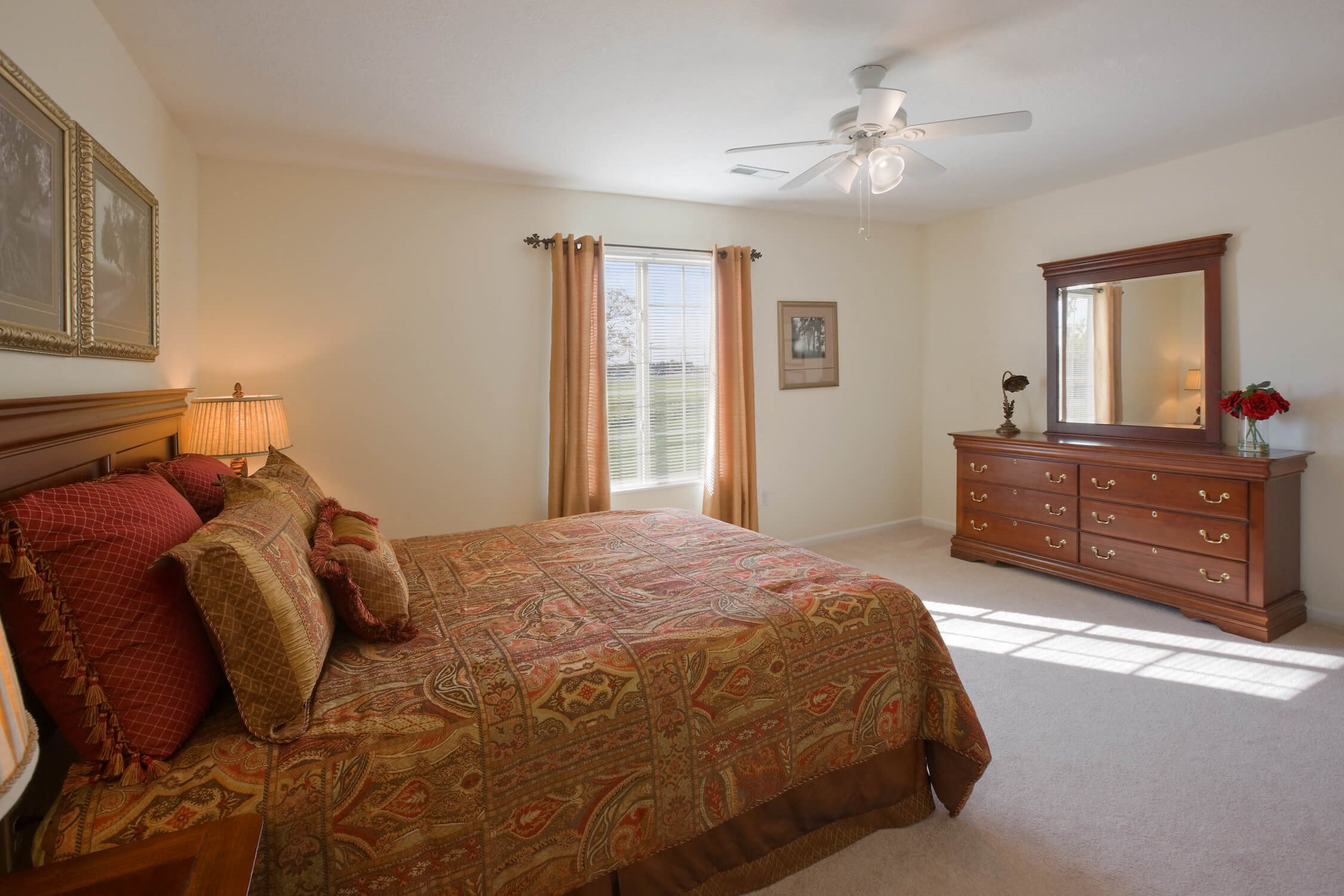 Maumee Ohio Redwood Maumee Apartment Rentals Photo and Video Gallery