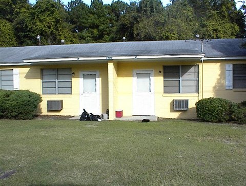 1703 A HOGARTH STREET - NO PETS ALLOWED 2 Beds Apartment for Rent