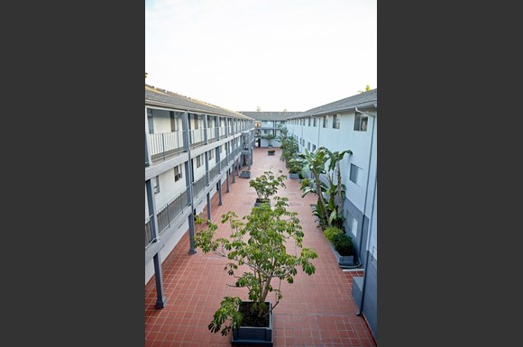 Garden Court Apartments 6689 El Colegio Road Goleta Ca Rentcafe