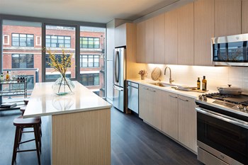 Studio Apartments for Rent in Chicago, IL: from $750 | RENTCafé