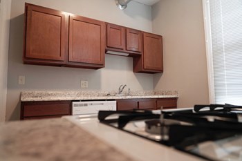 3225 Bishop St 1-3 Beds Apartment for Rent - Photo Gallery 4