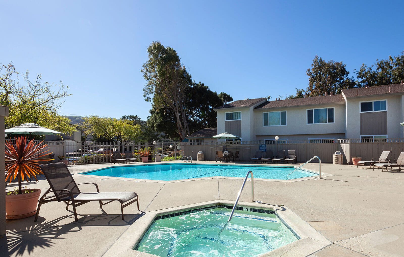 Apartments in Lompoc | Oceanwood Apartments | Home