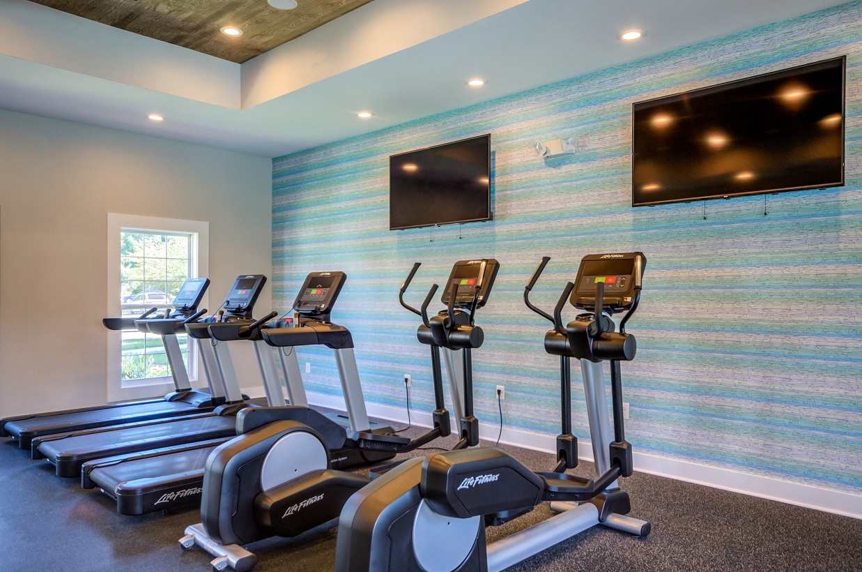 Reserve at Town Center fitness center.
