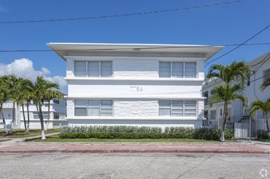 7801 Tatum Waterway Drive Studio Apartment for Rent