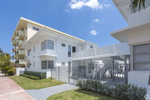 the building in which the apartment is located