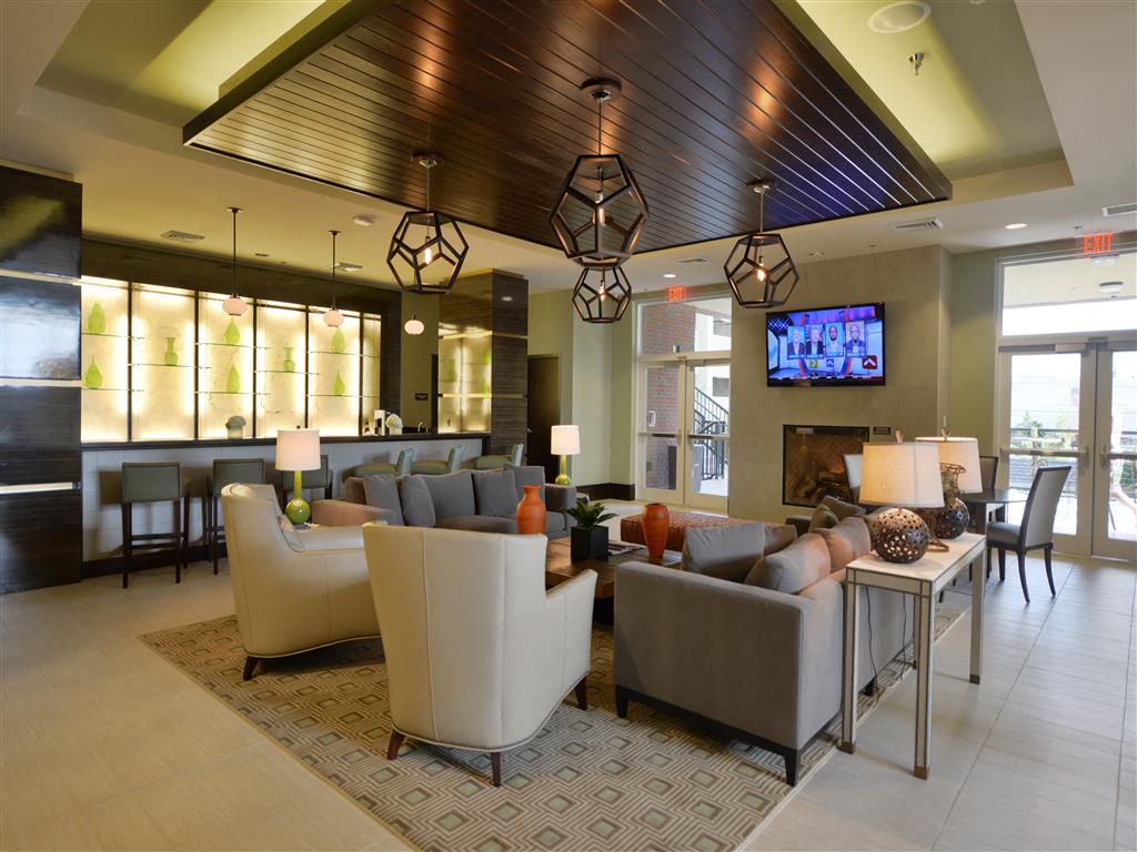 One Plantation Apartments