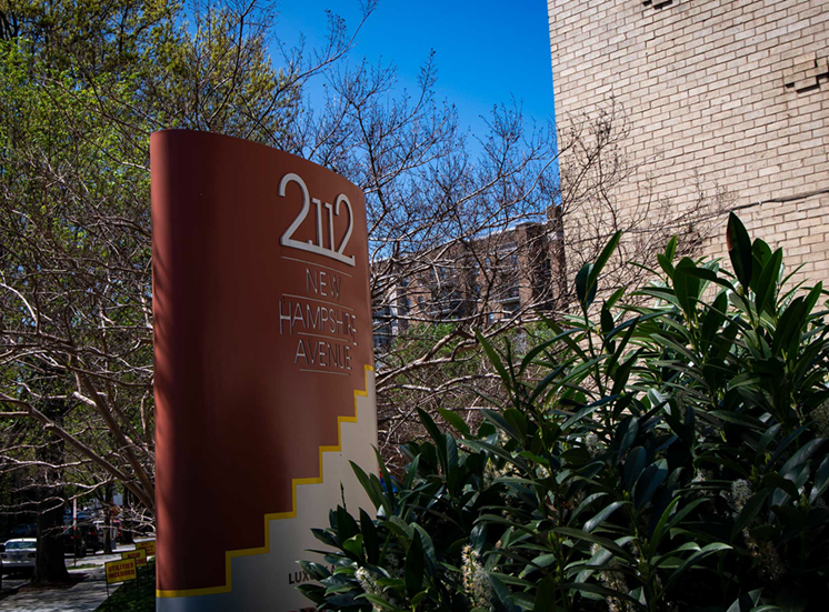 2112 New Hampshire Ave Apartments Signage 05