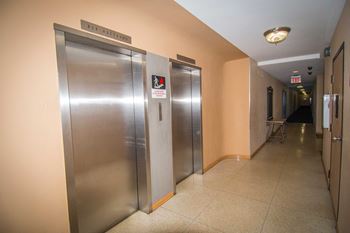 8600 Apartments Apartments Elevator