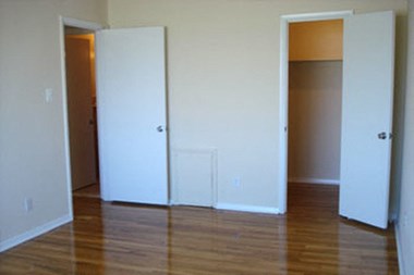 99 Webster Street NE 1-2 Beds Apartment for Rent - Photo Gallery 5