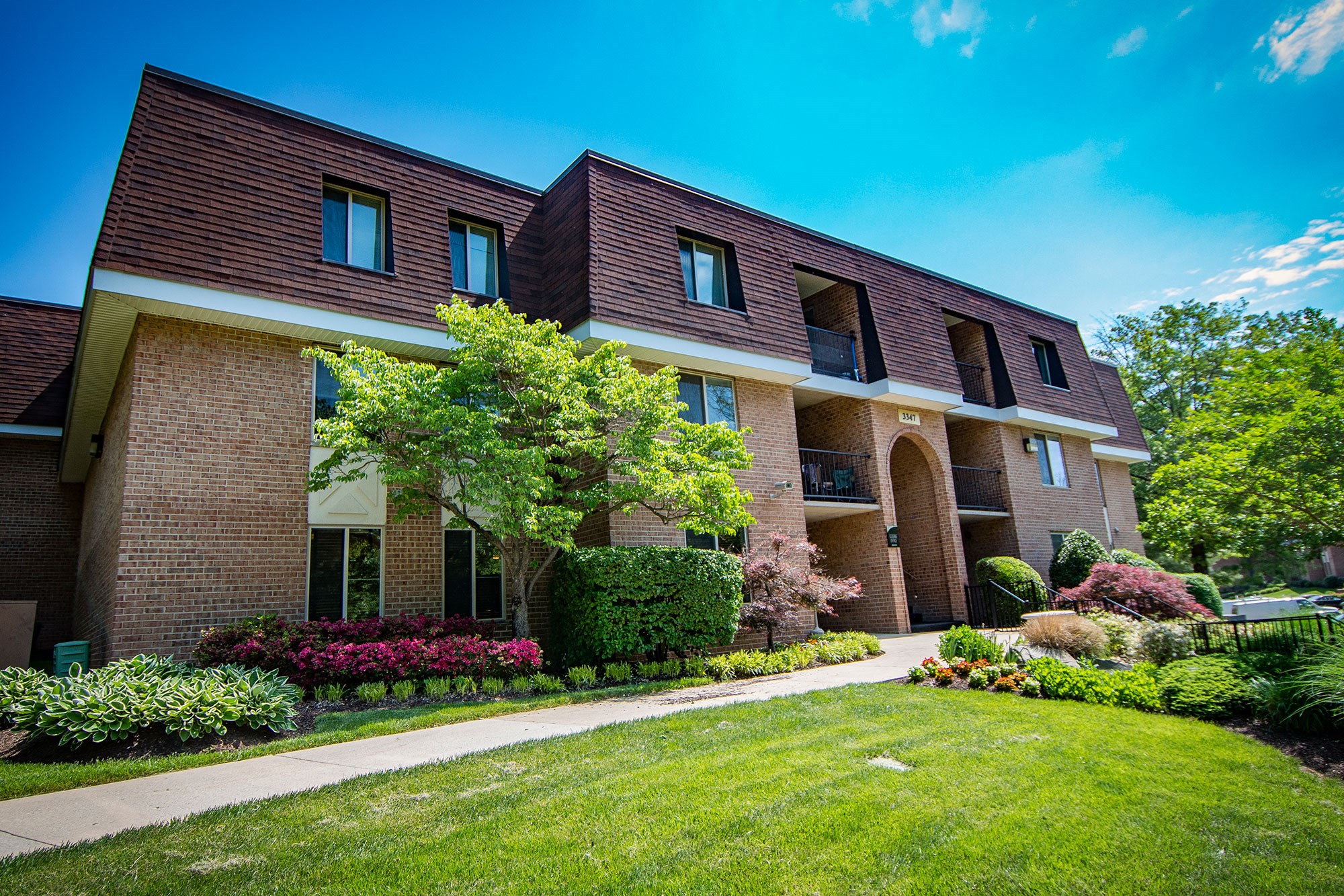 Oakton Park Apartments, 3347 Willow Crescent Drive, Fairfax, VA RENTCafé
