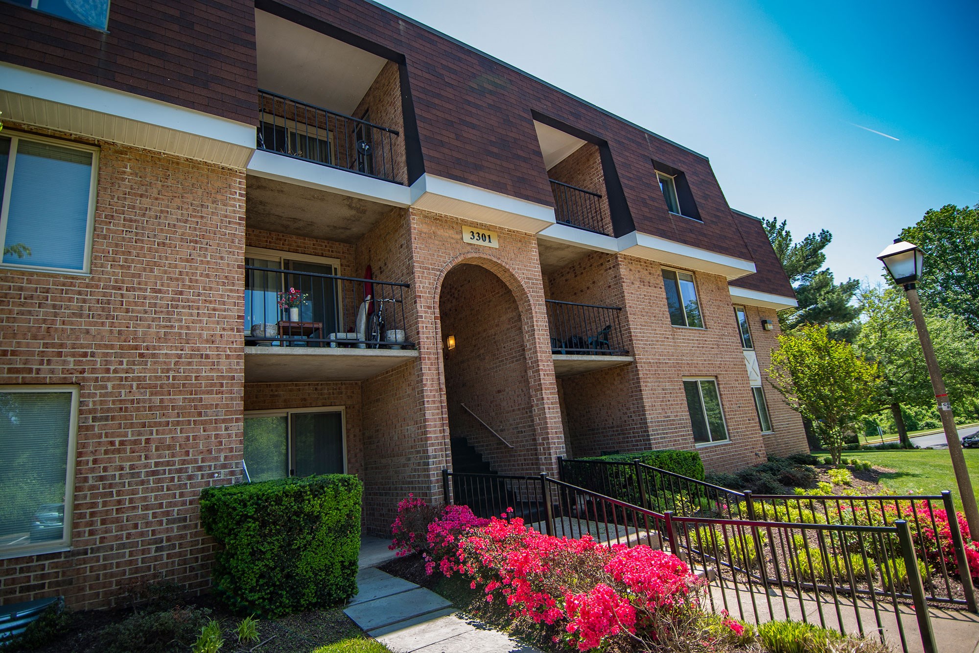 Oakton Park Apartments, 3347 Willow Crescent Drive, Fairfax, VA RENTCafé