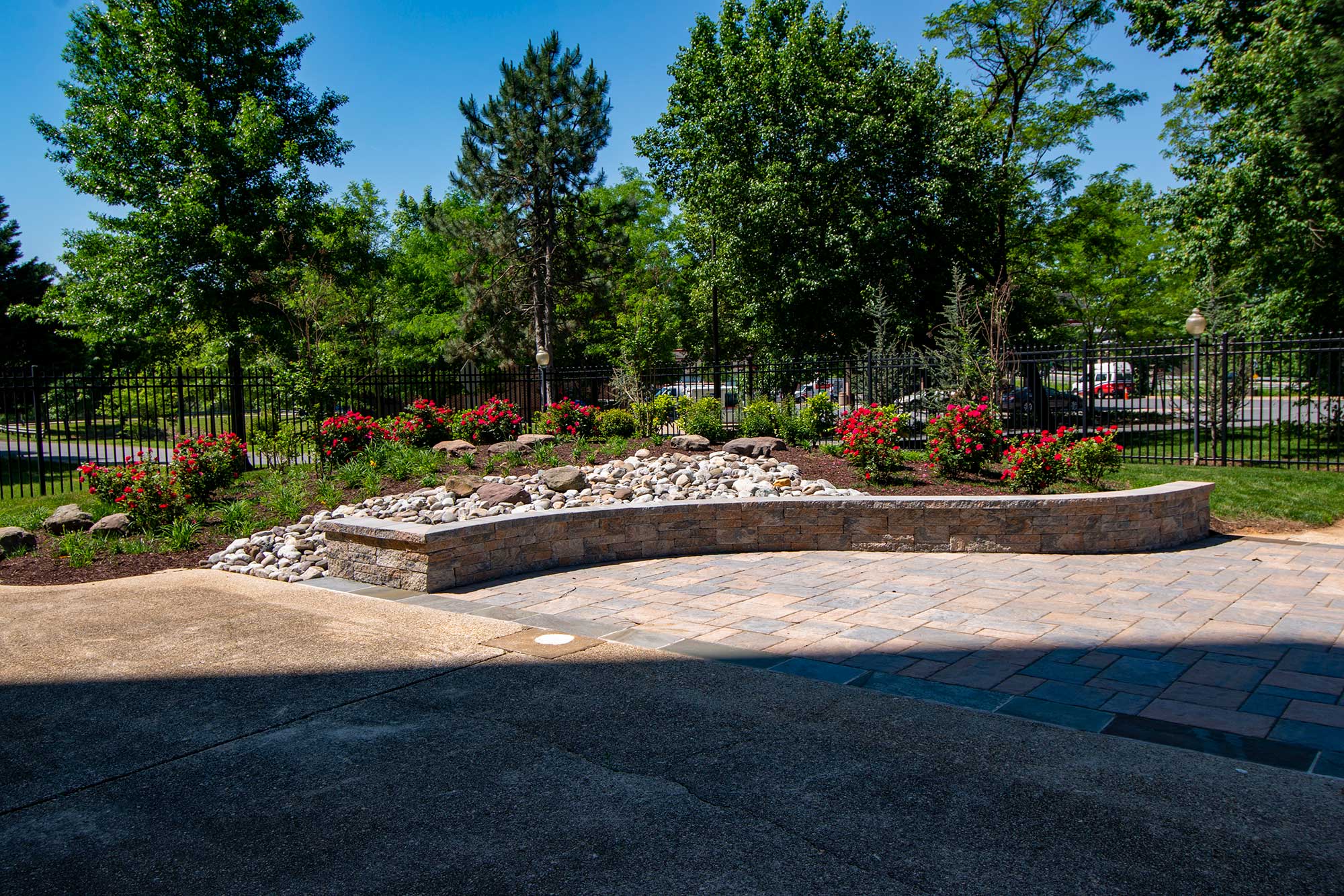 Steward Tower Apartments Exterior Patio