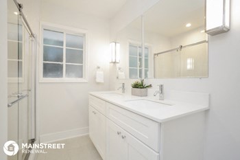 291 Vickers Dr NE 4 Beds House for Rent - Photo Gallery 15