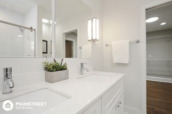 291 Vickers Dr NE 4 Beds House for Rent - Photo Gallery 16