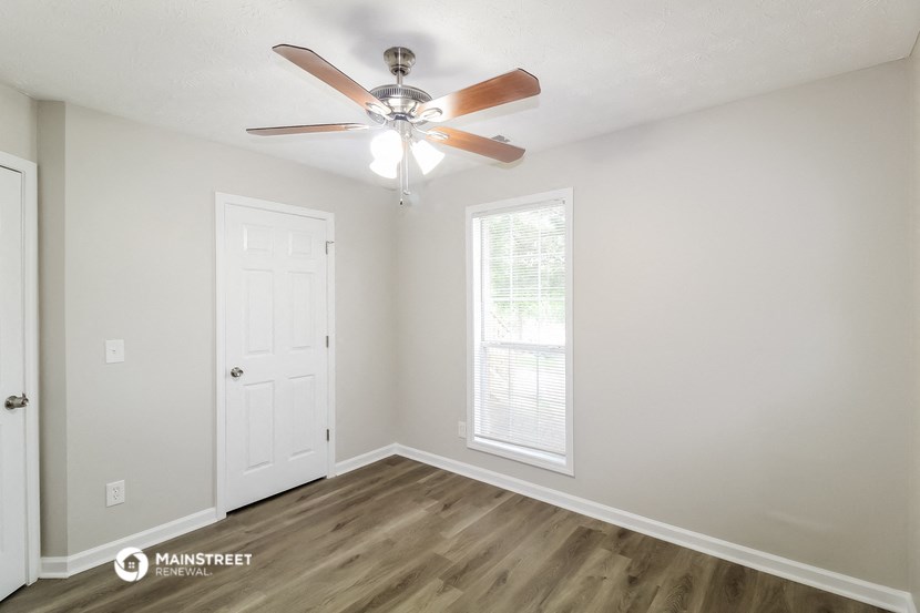 the spacious living room of our two bedroom apartment at university gardens in saint louis