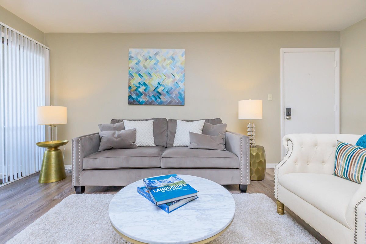 The Pines Of Roanoke Apartments