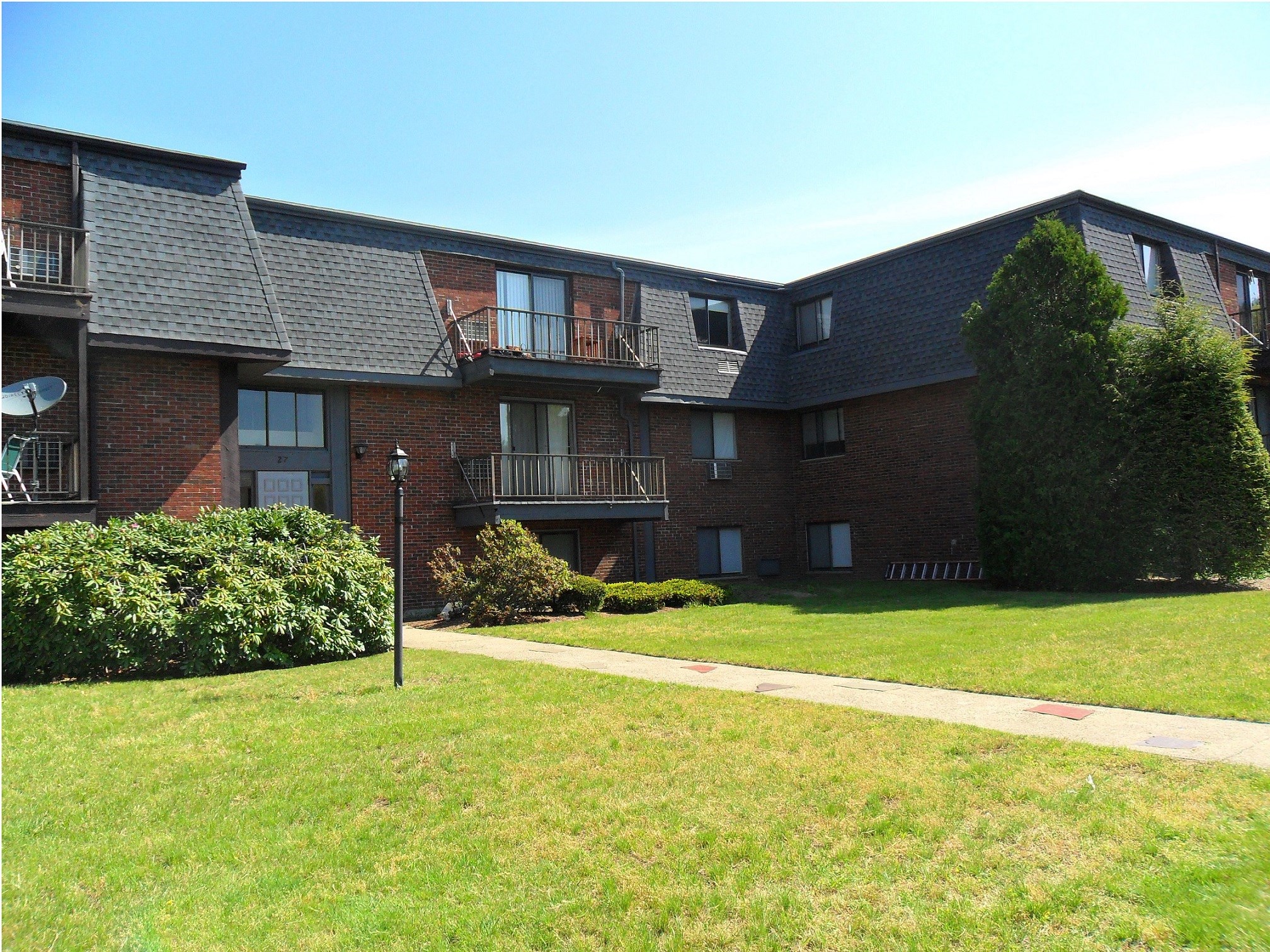 Stoney Brook Village Apartments, 354 Stoneybrook Dr, Millis, MA RentCafe